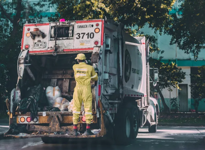 The Dawn Routes: How a Sanitation Worker Turned Morning Garbage Runs Into America's Most Moving Poetry