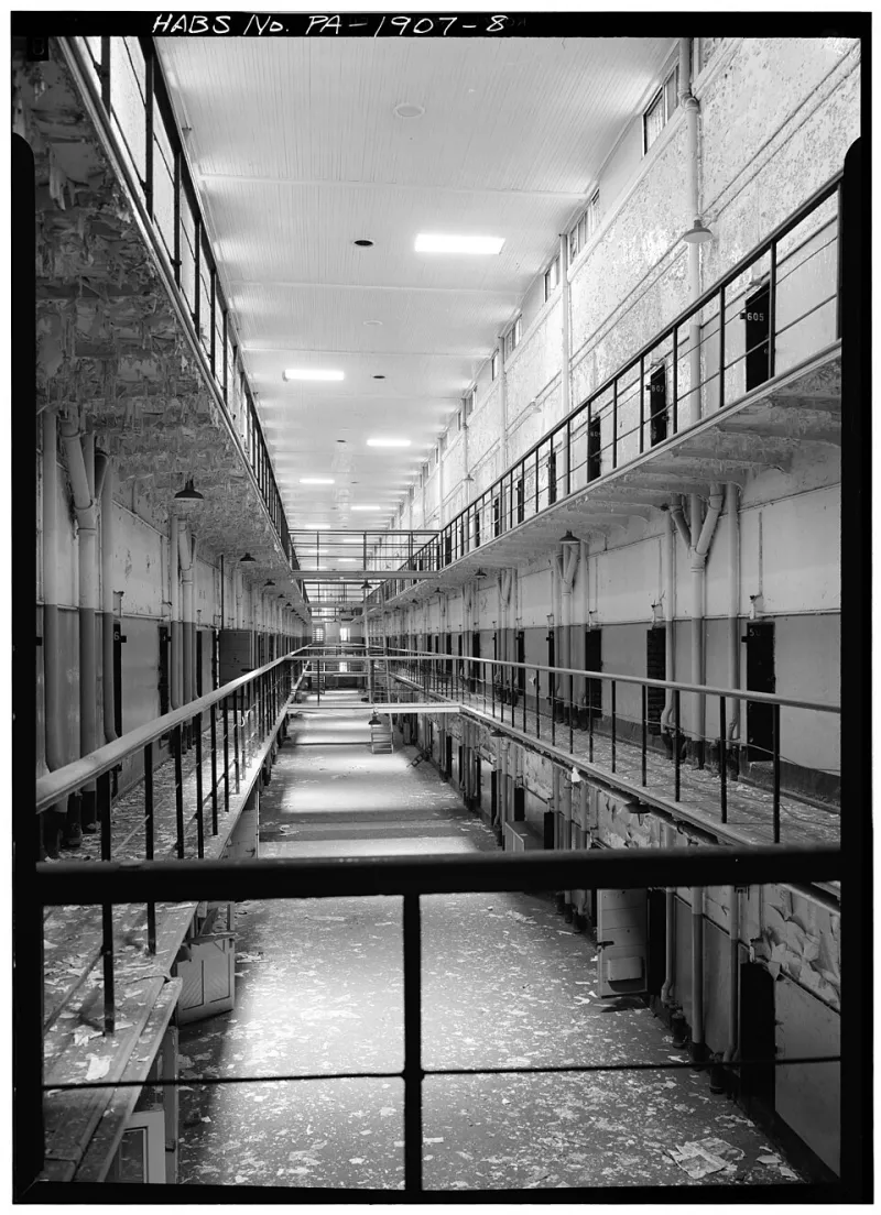 The Man the System Forgot to Watch: How a Prison Librarian Quietly Freed Forty-Three People
